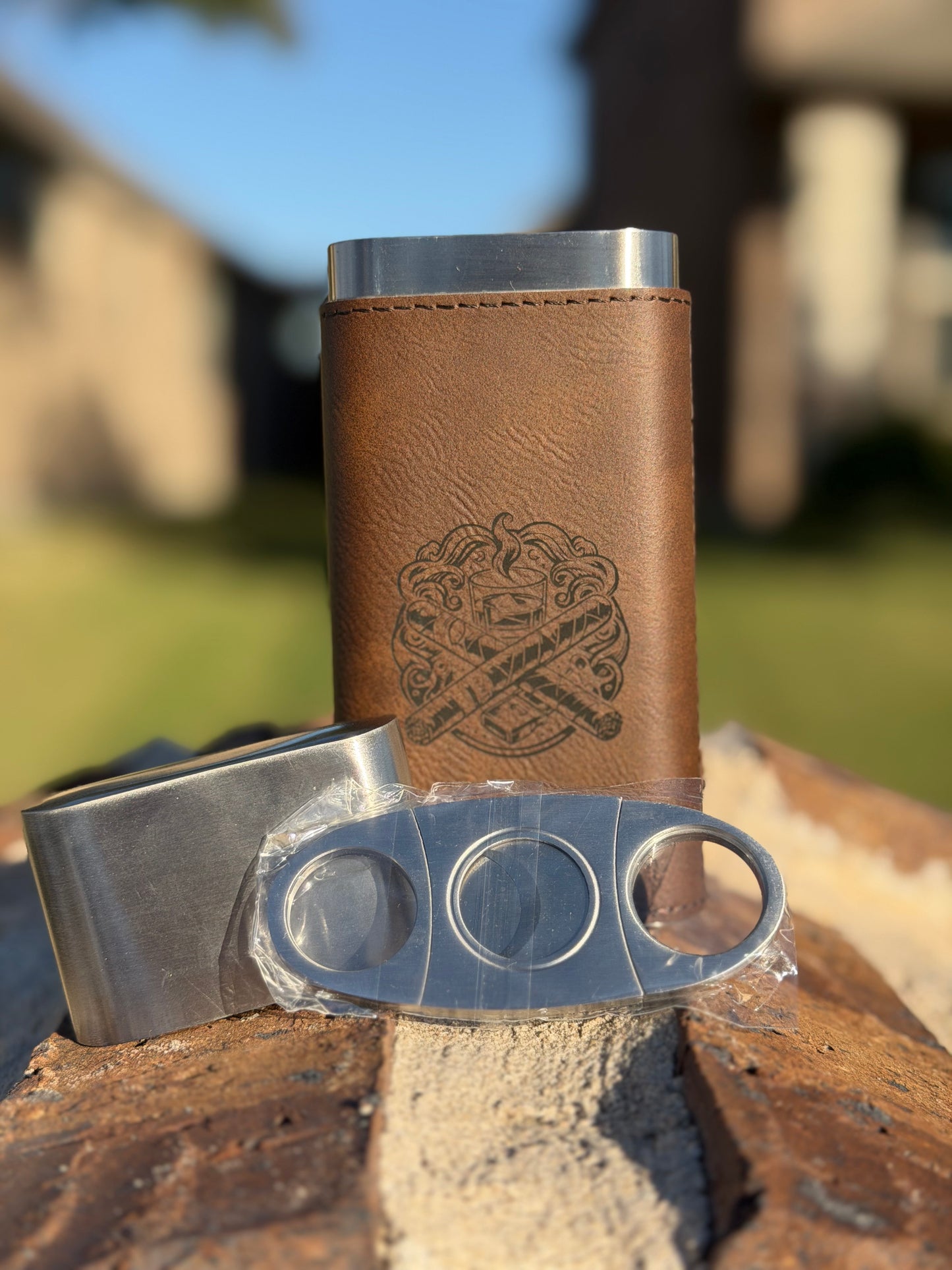 Leatherette Cigar Case with Cutter E&S Creative Works